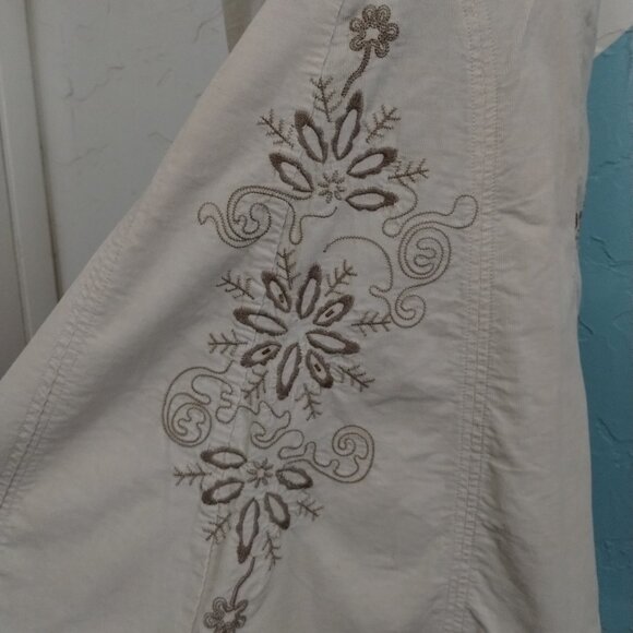 Faded Glory Corduroy Snowflake Embroidered Skirt - Picture 5 of 7